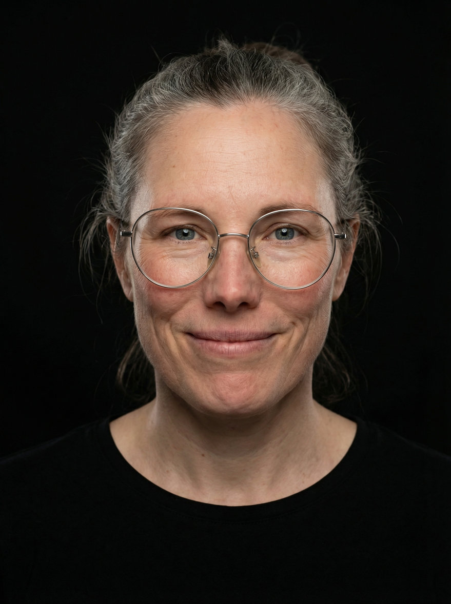 Anina Boeni, Naturcoach bei Marakanda — Portraetfoto in Farbe